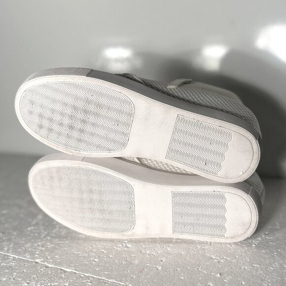 Steve Madden SZ 8.5 White Hidden Wedge Ankle Sneaker Modern Sporty Minimalist - Picture 6 of 9